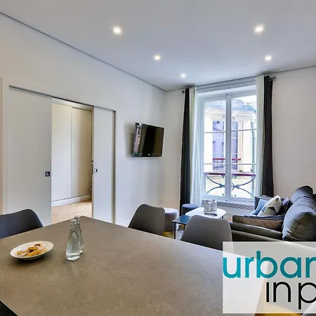 Urbanflat 92 - Beautiful In The Center Of Apartment