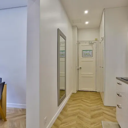 Urbanflat 92 - Beautiful In The Center Of Apartment